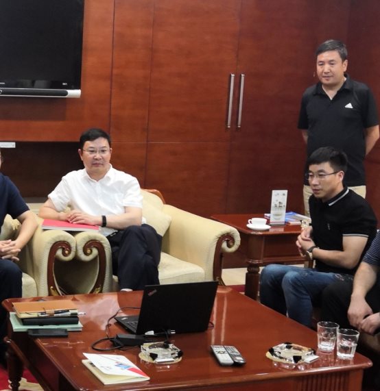 邢台市市委常委,副市长张强与华夏医养健康医学研究院